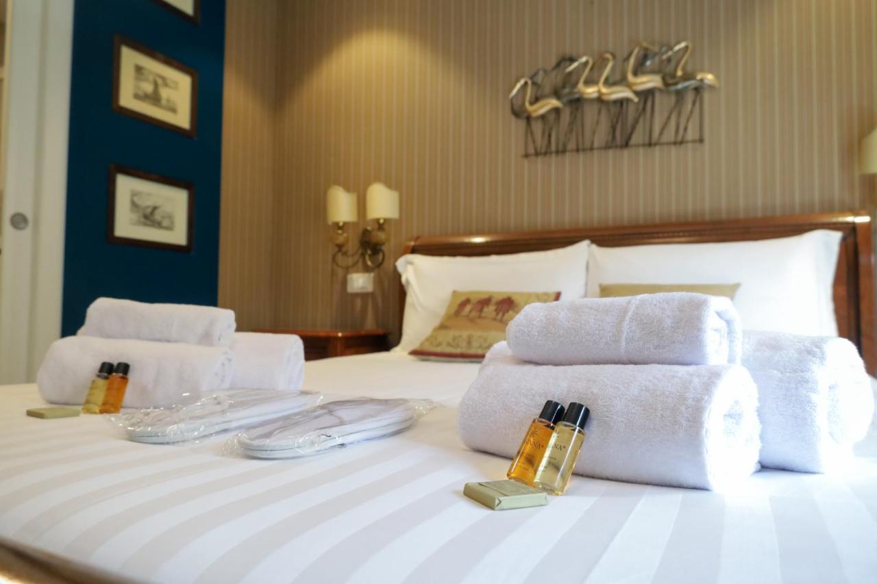 Hermitage Suites ซัสซารี ภายนอก รูปภาพ