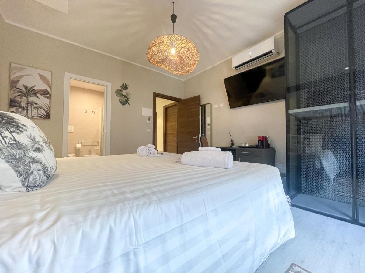 Hermitage Suites ซัสซารี ภายนอก รูปภาพ